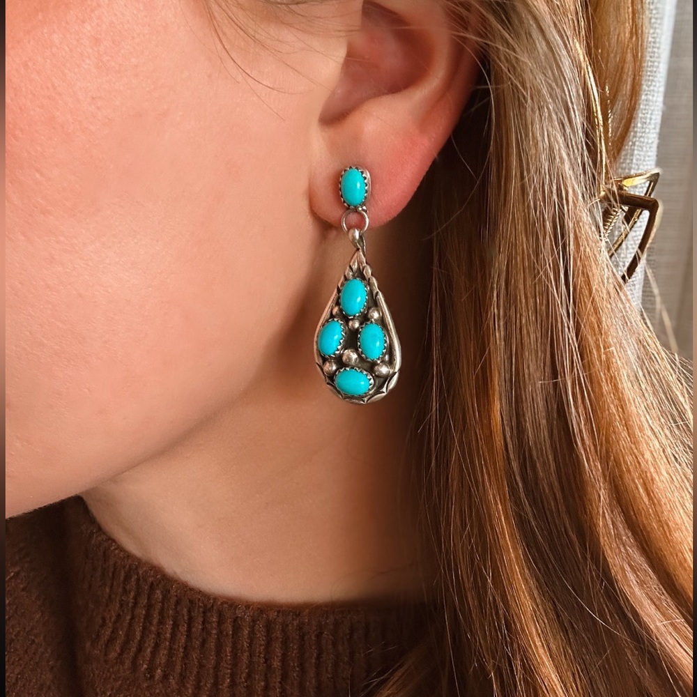 Vintage turquoise drop earrings